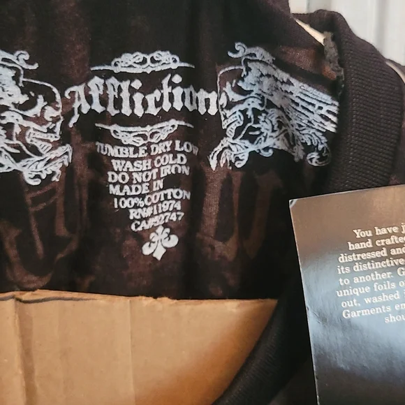 Affliction t-shirt - Picture 3 of 4